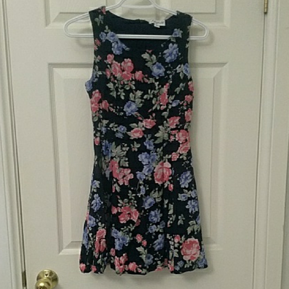 Floral Sleeveless Dress